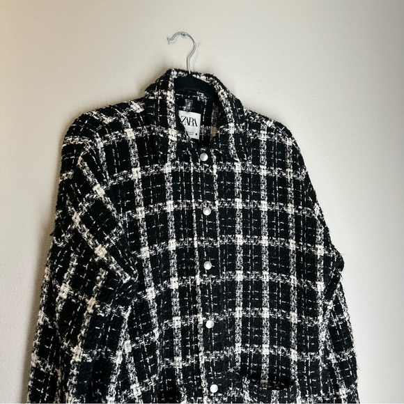 ZARA Tweed Plaid Raw Hem Shirt Jacket Shacket Black White Snap Buttons Size XS - Picture 3 of 11